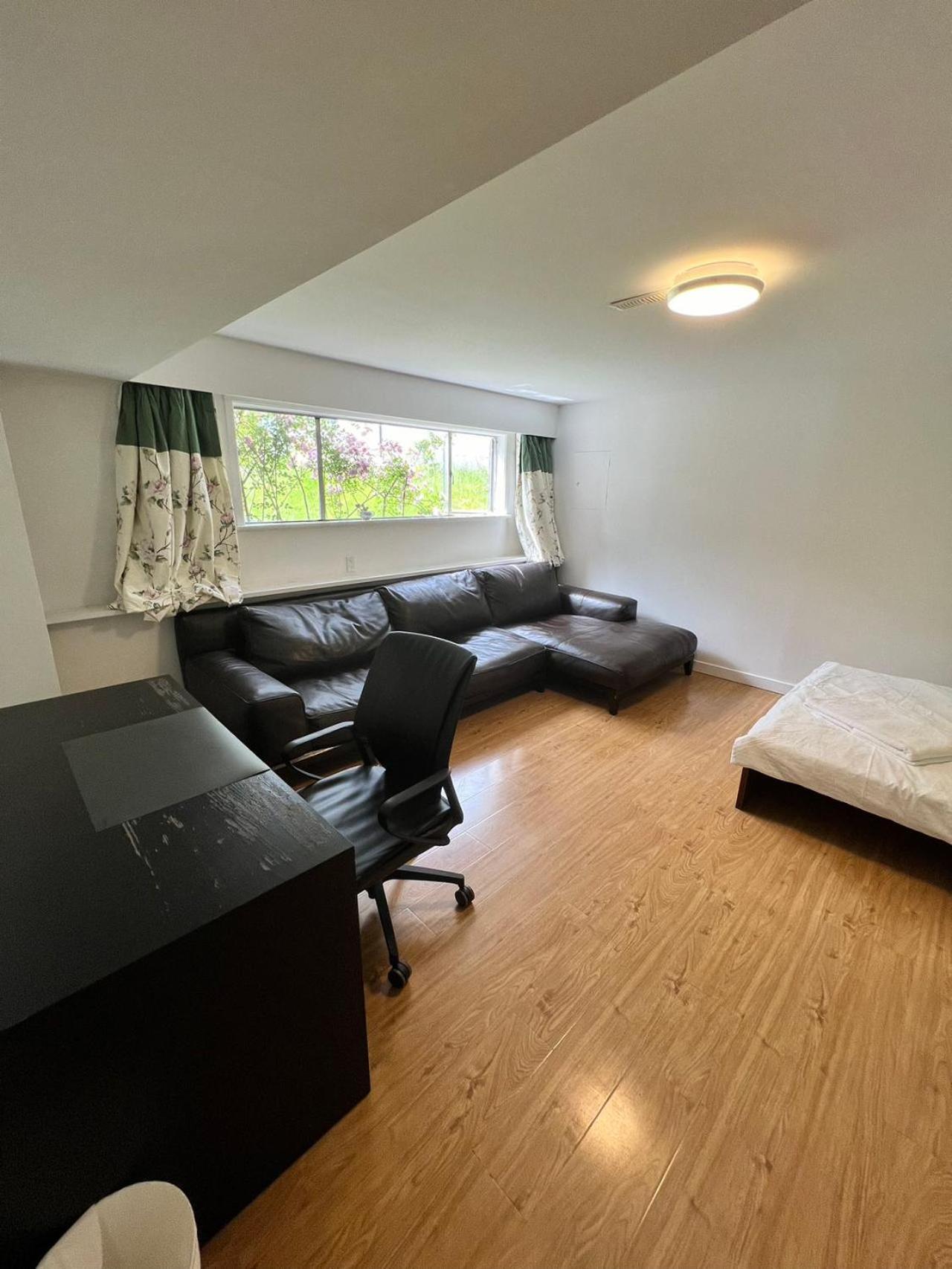 Green House In Vancouver West Εξωτερικό φωτογραφία